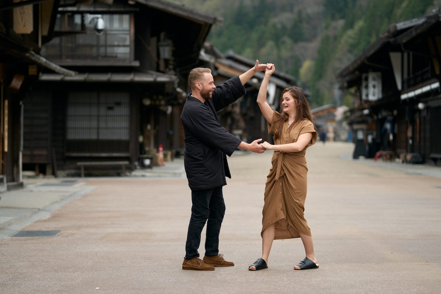 narai-nagano-japan-couple-honeymoon-photoshoot05